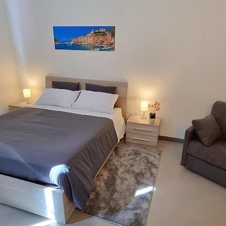 Byron Rooms Специя Екстериор снимка