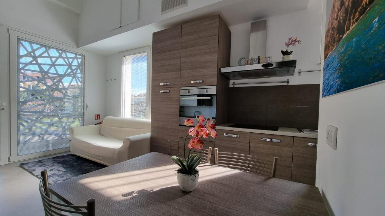 Byron Rooms Специя Екстериор снимка