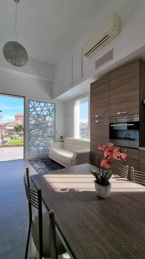 Byron Rooms Специя Екстериор снимка